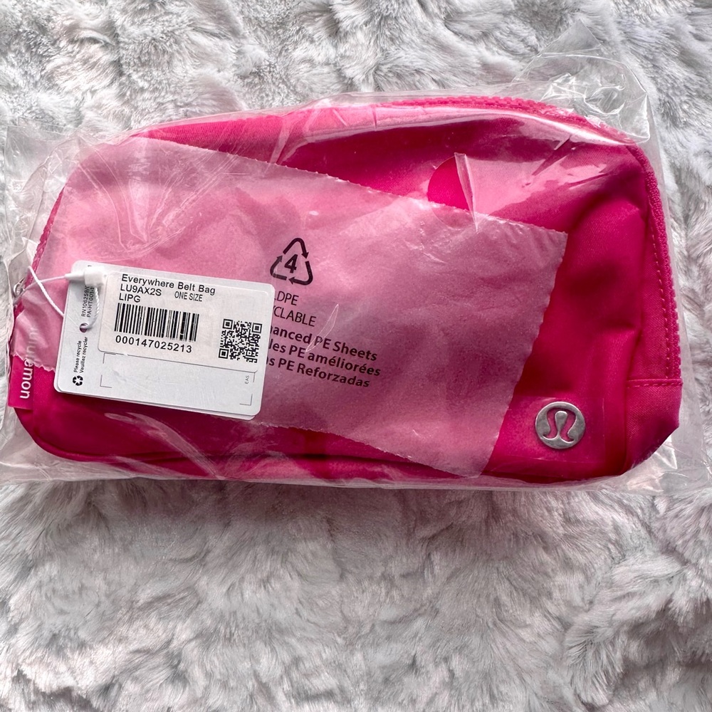 Lululemon “LIP GLOSS” Pink Everywhere Belt Bag NWT *Sold Out Everywhere* - Picture 2 of 10